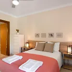 Do Vale Apartment *